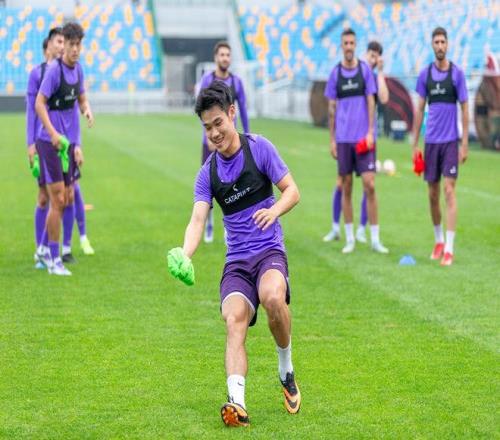 曼联主场新,潮流,自助啤酒机,开云体育,开云体育官网,开云体育app,开云体育平台,KAIYUN,SPORTS,kaiyun登录入口